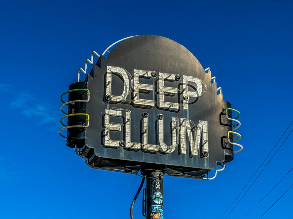 Dieses Bild zeigt Deep Ellum Dallas