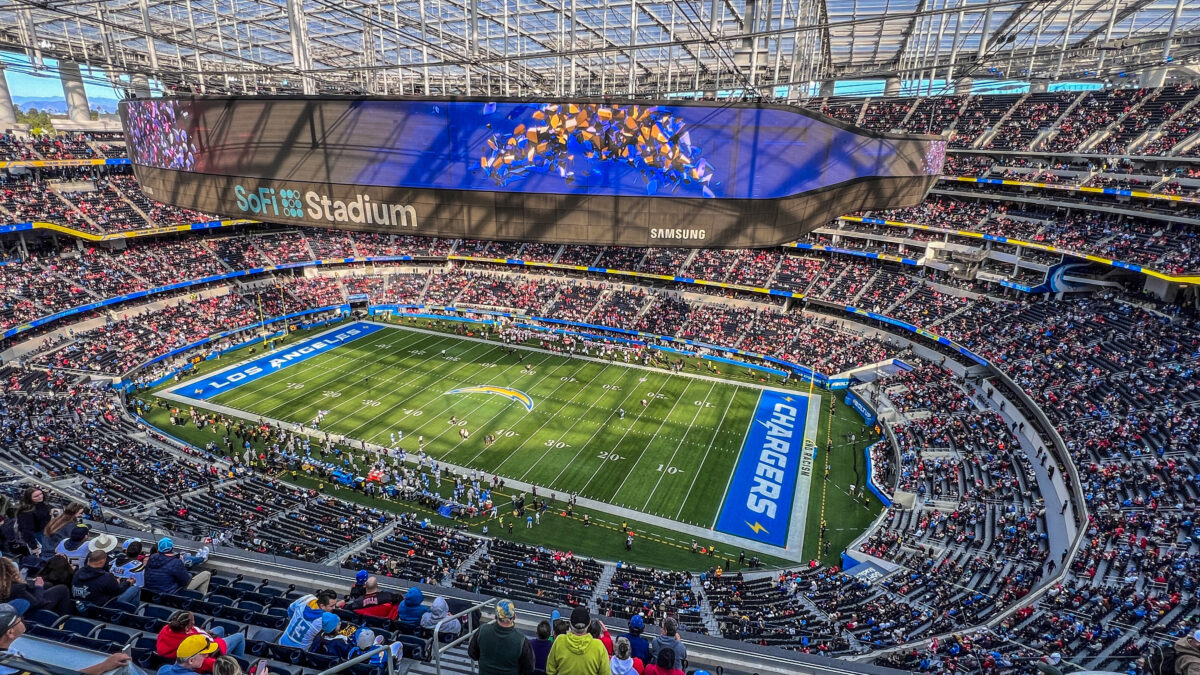 Review NFLFootball im SoFi Stadium Los Angeles