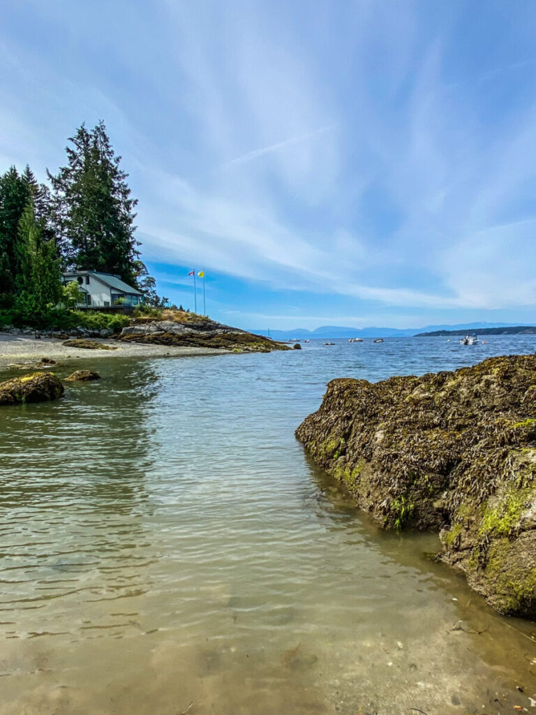 Dieses Bild zeigt den Coopers Green Park an der Sunshine Coast in British Columbia, Canada