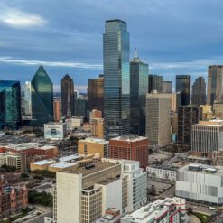 Dieses Bild zeigt die Skyline von Dallas, Texas