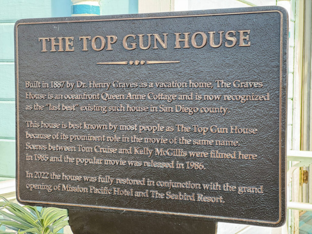 Dieses Bild zeigt das Hinweisschild vorm Top Gun-Haus in Oceanside, CA 