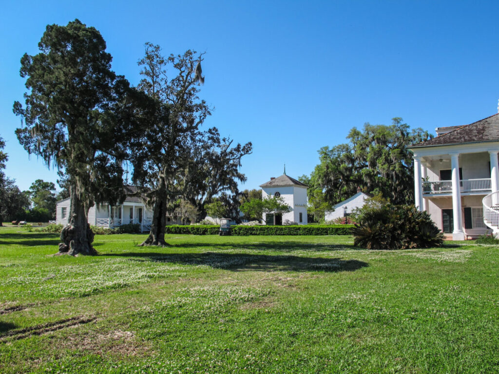 Dieses Bild zeigt die Evergreen Plantation Louisiana aus Django Unchained