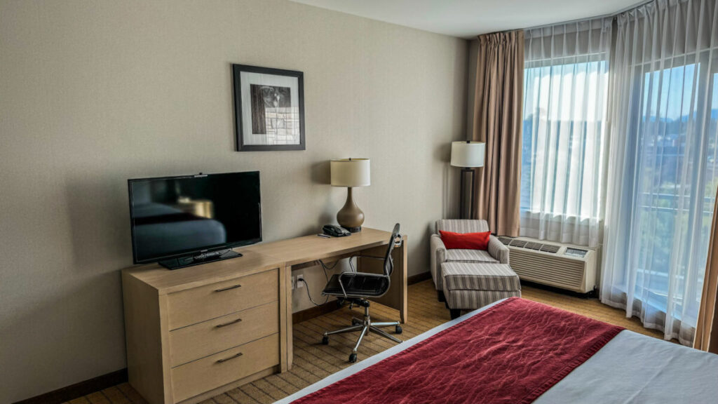 Dieses Bild zeigt ein Zimmer im Comfort Inn & Suites Campbell River