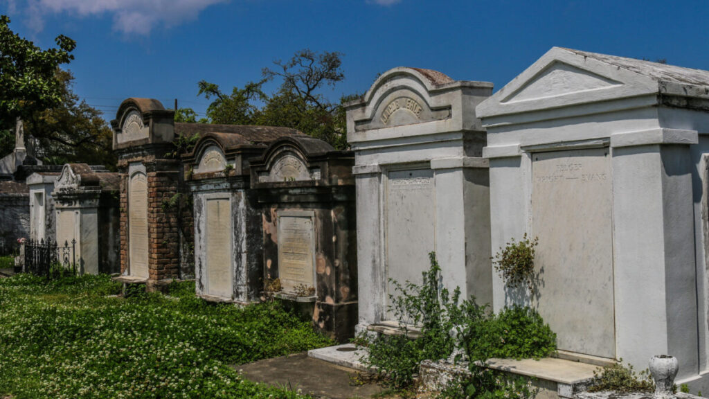 Lafayette Cemetery No. 1 12