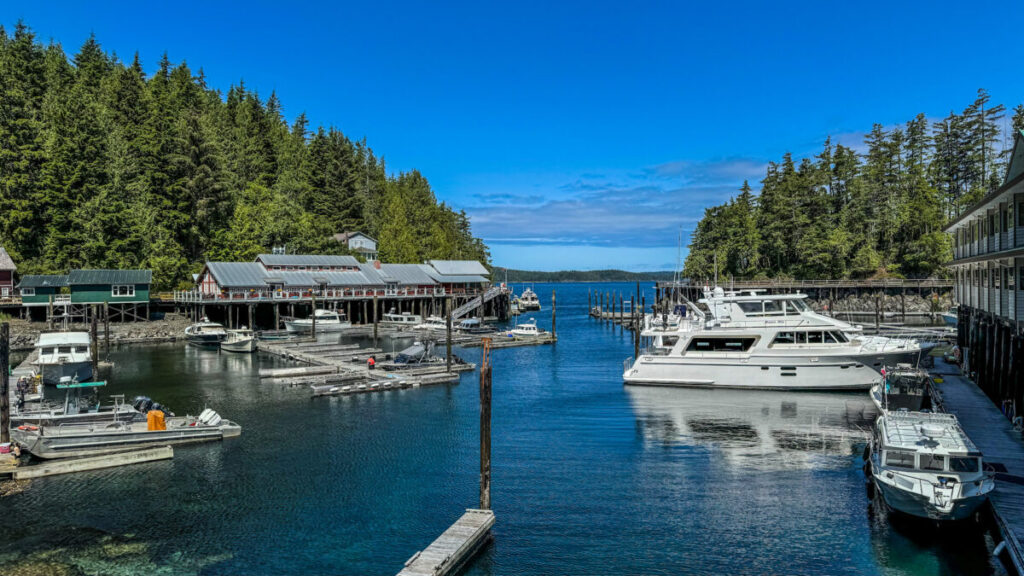 Dieses Bild zeigt das Fischerdorf Telegraph Cove auf Vancouver ISland