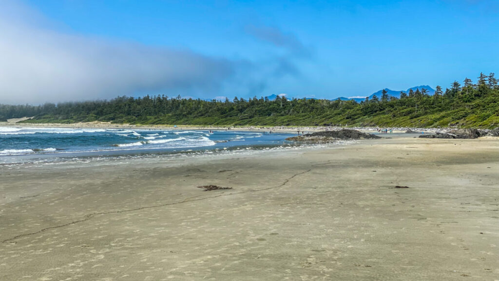 Dieses Bild zeigt den Long Beach im Pacific Rim National Park Reserve bei Tofino auf Vancouver Island