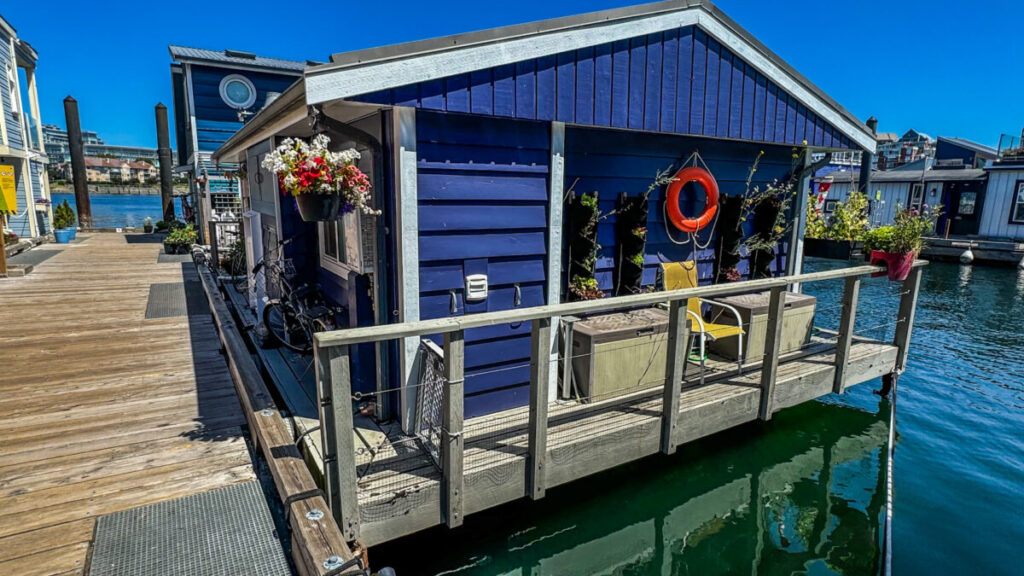 Dieses Bild zeigt die Fisherman's Wharf in Victoria auf Vancouver Island.