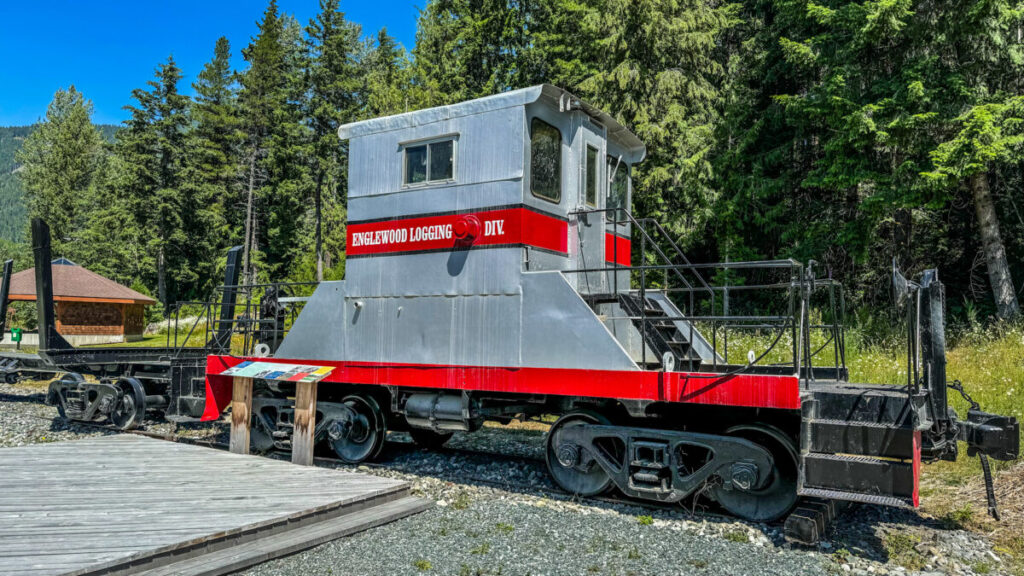 Dieses Bild zeigt den Woss Heritage Park im Norden von Vancouver Island Kanada